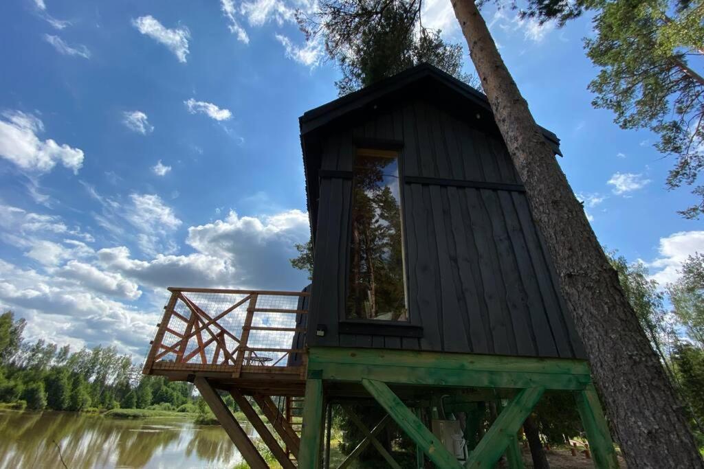 Dragon House In The Tree! Jacuzzi, Sauna ,Cinema,Heated Lici  Bagian luar foto