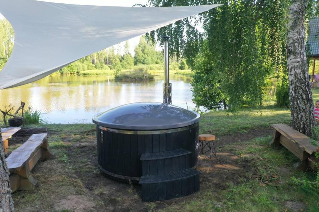 Dragon House In The Tree! Jacuzzi, Sauna ,Cinema,Heated Lici  Bagian luar foto