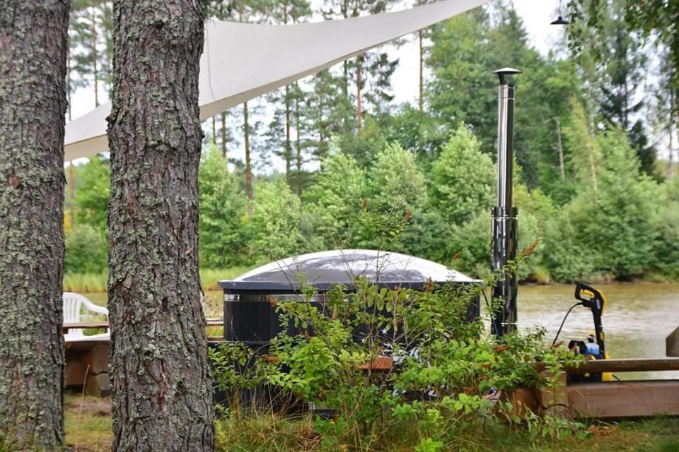 Dragon House In The Tree! Jacuzzi, Sauna ,Cinema,Heated Lici  Bagian luar foto