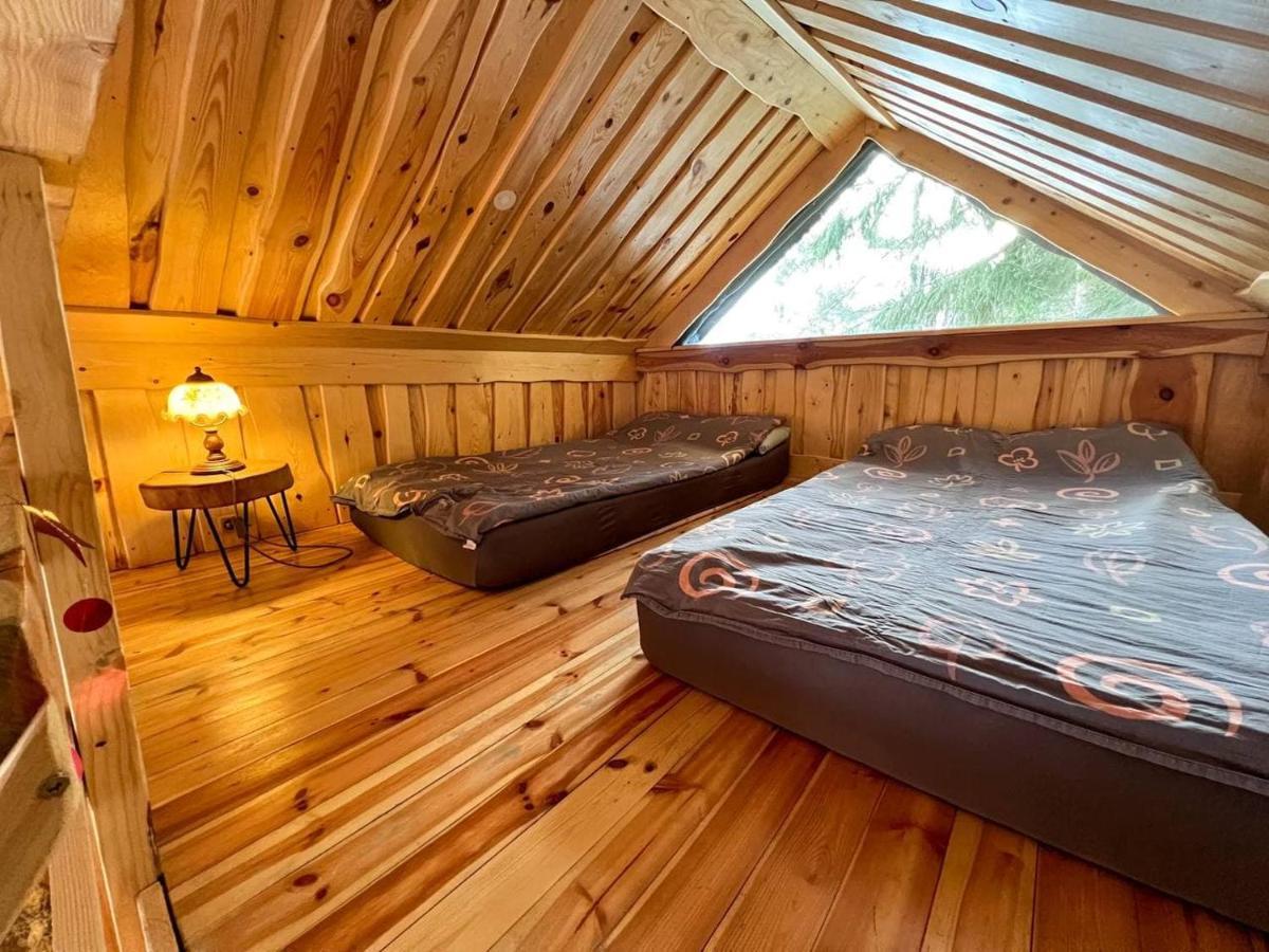 Dragon House In The Tree! Jacuzzi, Sauna ,Cinema,Heated Lici  Bagian luar foto