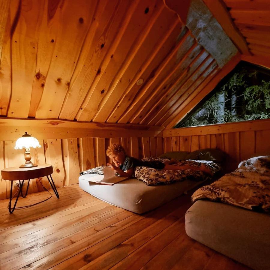Dragon House In The Tree! Jacuzzi, Sauna ,Cinema,Heated Lici  Bagian luar foto